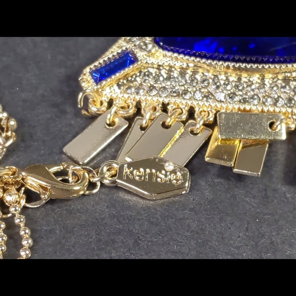 👯♀️Host Pick⚡️Kenzie FaLaLa TrianglePendant Neklace-flawed - Picture 4 of 7